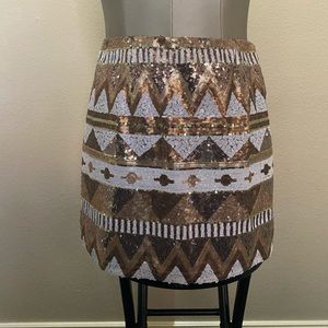 San Joy Women Skirt Size M Sequin Gold White Lined Mini Party Wedding Skirt